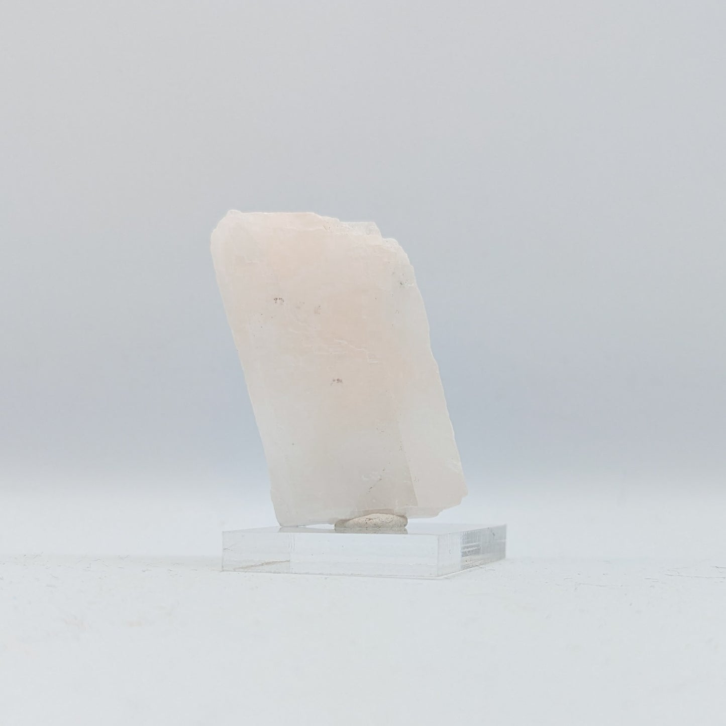 Mangano Calcite Raw A