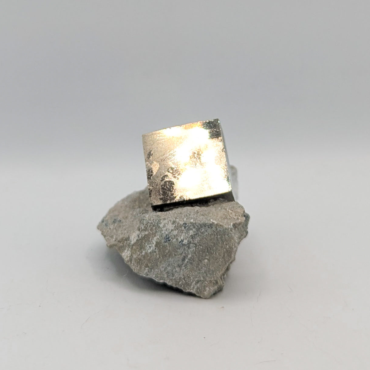Pyrite Cube on Matrix A