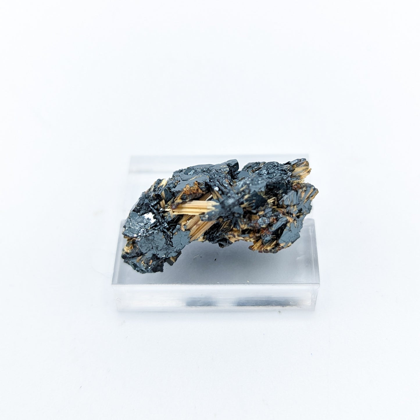 Golden Rutile on Hematite A